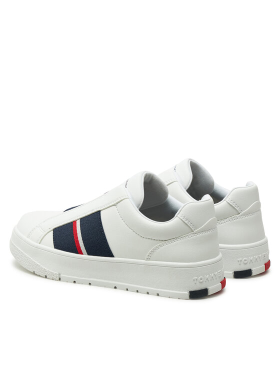Tommy Hilfiger Sneakersy Tommy Hilfiger Low Cut Sneaker T3X9-33858-1355 S Biela