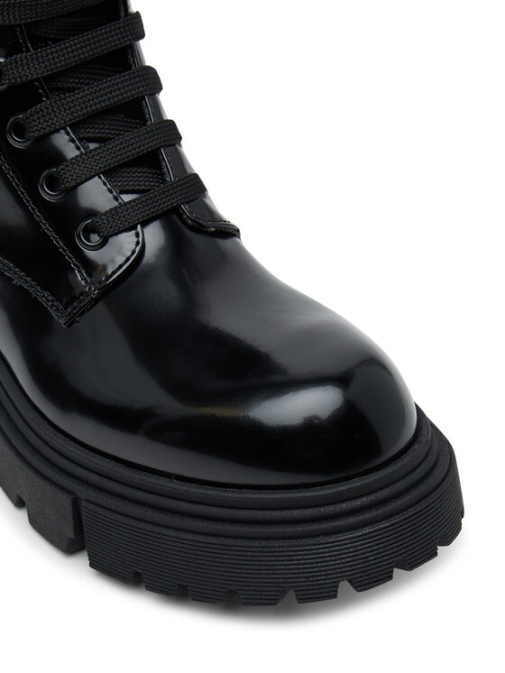 Calvin Klein Outdoorová obuv Calvin Klein Tronchetto Allacciato V4A5-83133-1453 Čierna