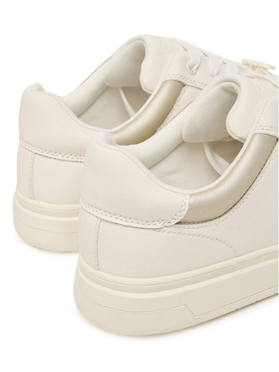 Calvin Klein Laisvalaikio batai Calvin Klein Low Cut Lace-Up V3A9-83215-1355 Balta