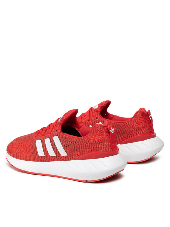 adidas Снікерcи adidas Swift Run 22 GZ3497 Червоний