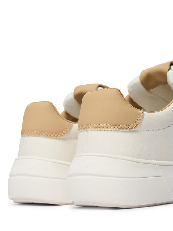 Calvin Klein Snīkeri Calvin Klein Low Cut Lace-Up V3X9-83301-1355A S Balts