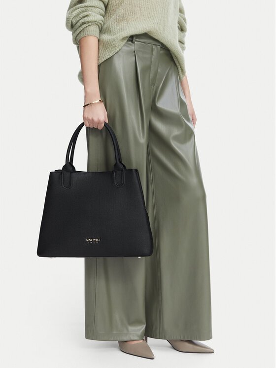 Nine West Kabelka Nine West CEO-ILCHESTER PLACE-LH22273 Čierna