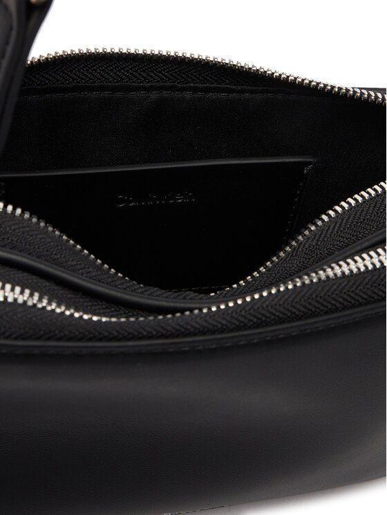 Calvin Klein Soma Calvin Klein Webbing Double Strap Camera Bag LV04F3165G Melns