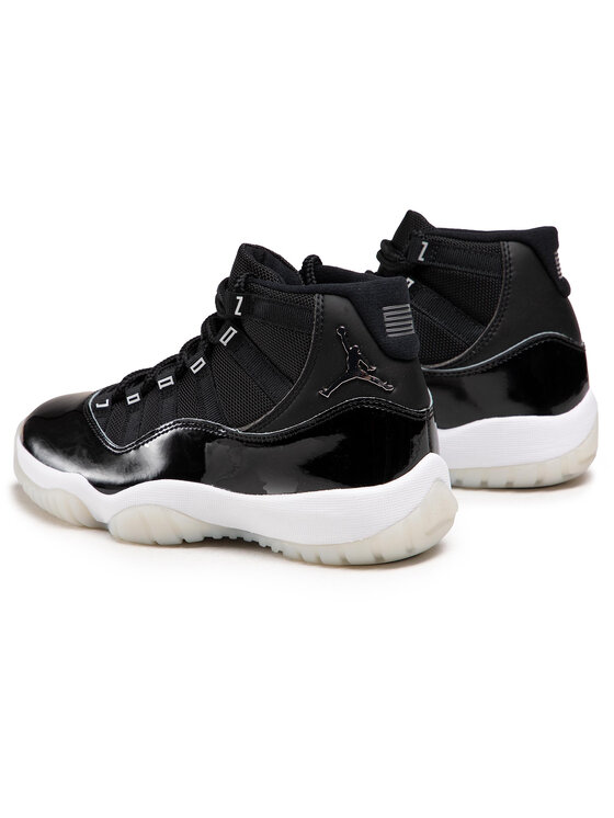 Nike Superge Nike Air Jordan 11 Retro AR0715 011 Črna