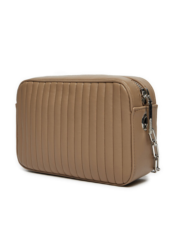 Calvin Klein Rankinė Calvin Klein Mini Line Quilt Camera Bag K60K613078 Ruda