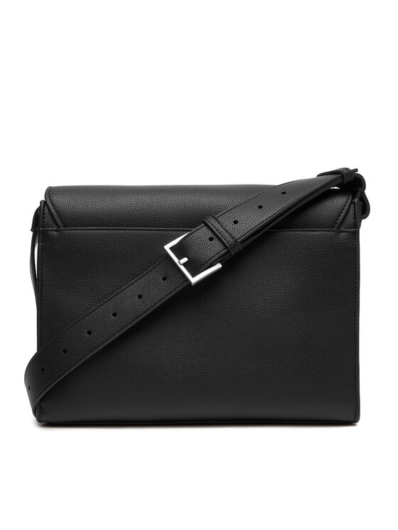 Calvin Klein Torbica za okrog pasu Calvin Klein Micro Pebble Messenger 27 LV04D3034G Črna