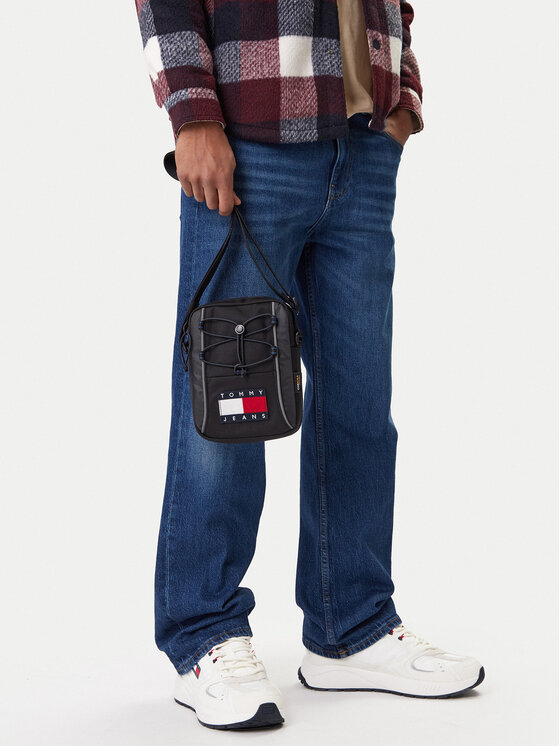 Tommy Jeans Мъжка чантичка Tommy Jeans Tjm Archive Reporter AM0AM13882 Черен