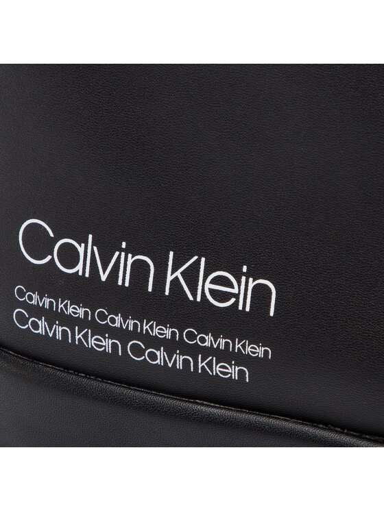 Calvin Klein Laisvalaikio batai Calvin Klein Fergusto F1283 Juoda