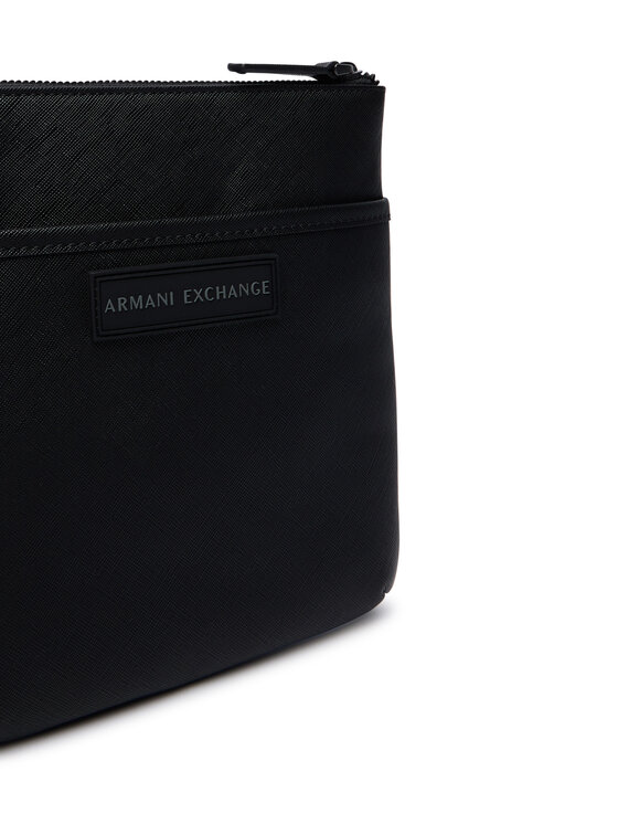 Armani Exchange Geantă crossover Armani Exchange XM003575 AF26659 MC043 Negru