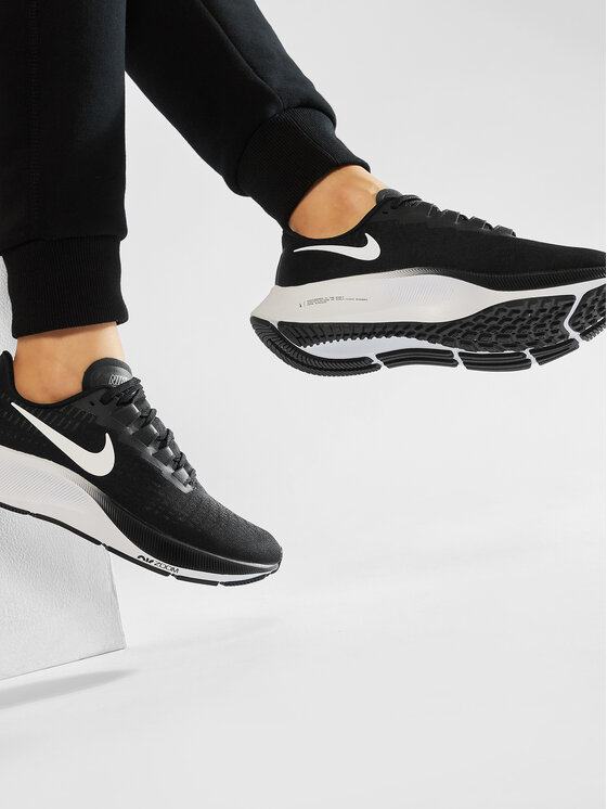 Nike Tenisice za trčanje Nike Air Zoom Pegasus 37 BQ9647 002 Crna