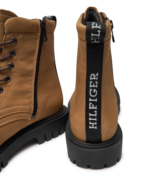 Tommy Hilfiger Botas Tommy Hilfiger Casual Hilfiger Chunk Z Nbk Boot FM0FM05149 Marrón