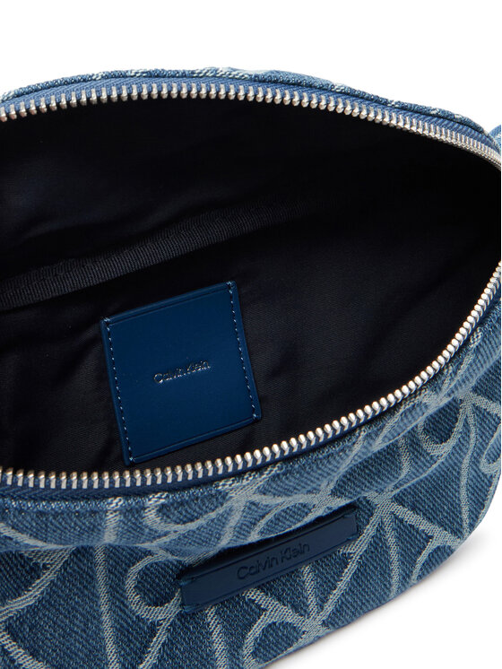 Calvin Klein Чанта за кръст﻿ Calvin Klein Emblem Aop Denim Waistbag LV04D3430G Син