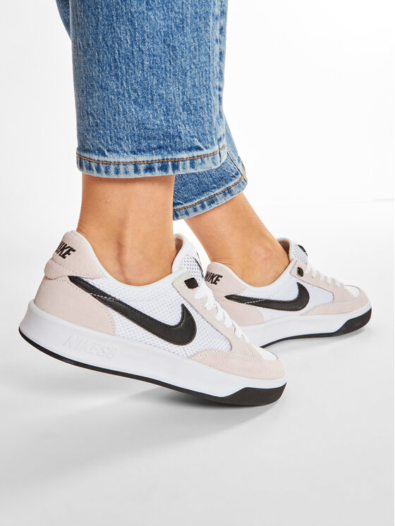 Nike Laisvalaikio batai Nike Sb Adversary CJ0887 100 Balta