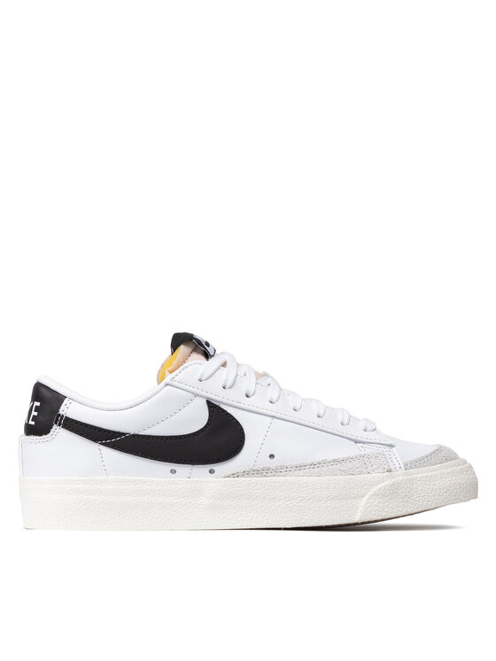 Nike Снікерcи Nike Blazer Low '77 DC4769 102 Білий