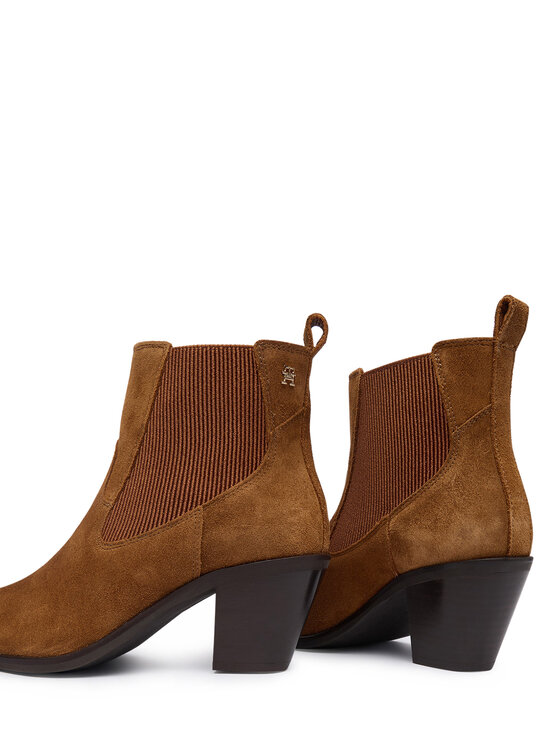 Tommy Hilfiger Botki Tommy Hilfiger Suede Western Chelsea Boot FW0FW09581 Brązowy