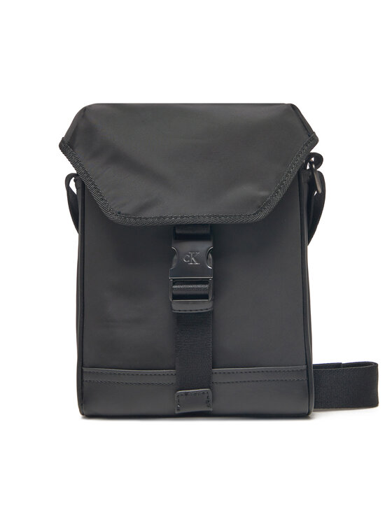 Calvin Klein Jeans Taška cez rameno Calvin Klein Jeans Speed Clip Ut Flap Reporter Ny K50K513003 Čierna