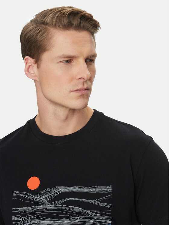 Napapijri Napapijri Футболка S-Buti NP0A4INM Чорний Regular Fit