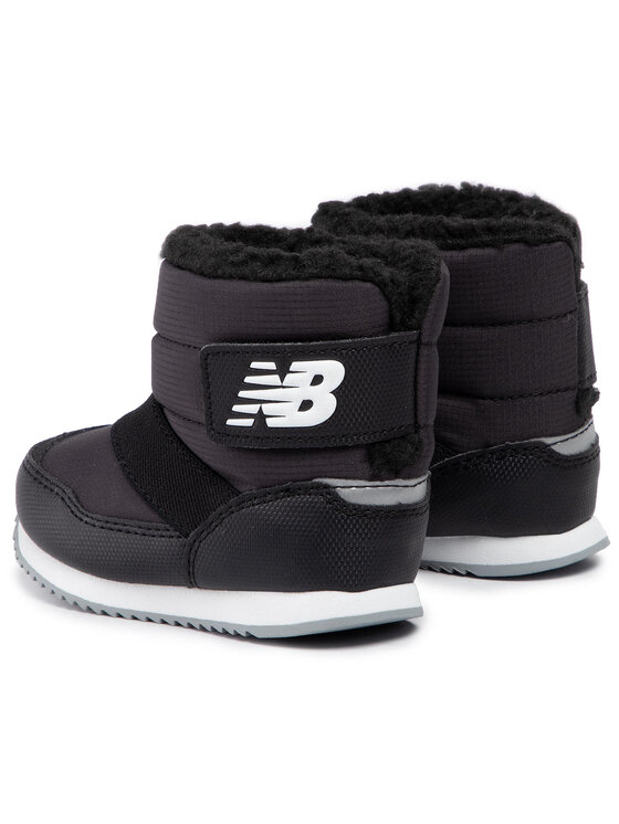 New Balance Ботуши New Balance IO996BBK Черен