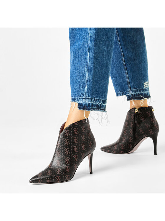Guess Ботильйони Guess Brista 2 FL7BS2 FAL09 Коричневий