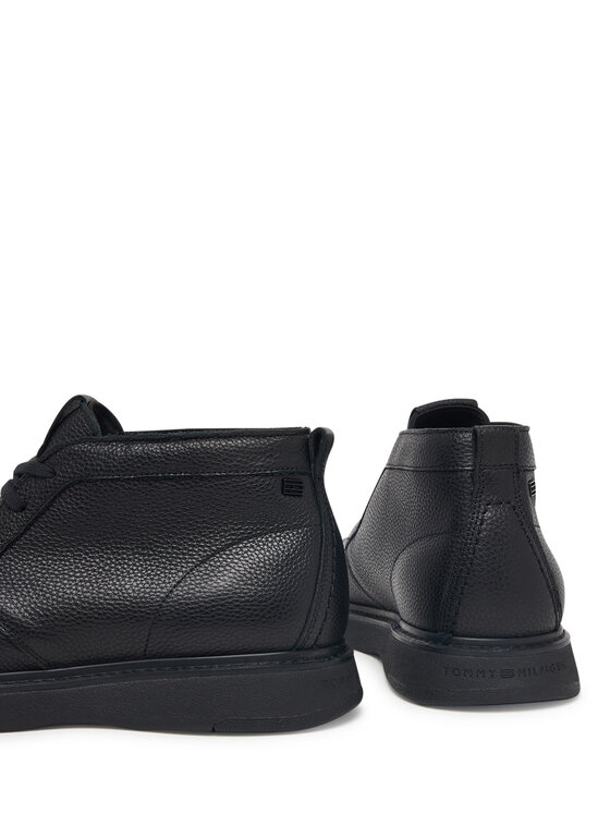 Tommy Hilfiger Īsi apavi Tommy Hilfiger Comfort Leather Chukka FM0FM06075 Melns