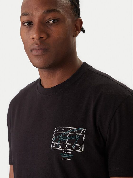 Tommy Jeans Tommy Jeans Camiseta Sign Spray DM0DM22319 Negro Regular Fit