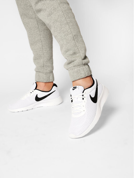 Nike Sneakers Nike Tanjun 812654 101 Alb