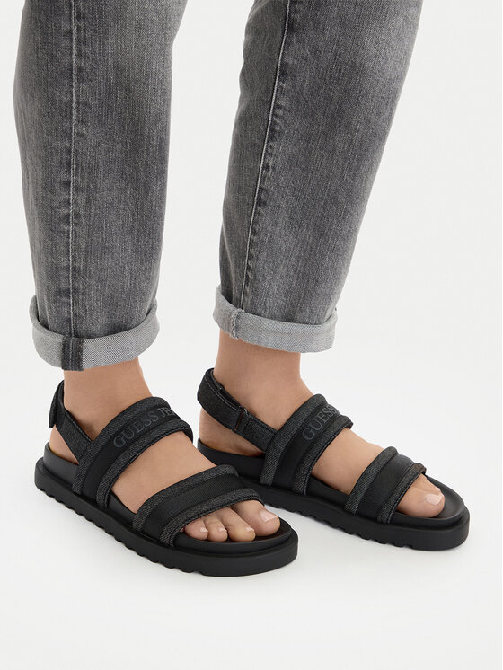 Guess Jeans Sandale Guess Jeans GJ2122. Negru