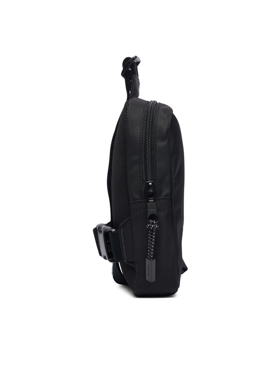 Calvin Klein Saszetka piersiowa Calvin Klein Bold Phon Crossbody LV04D1263G Czarny