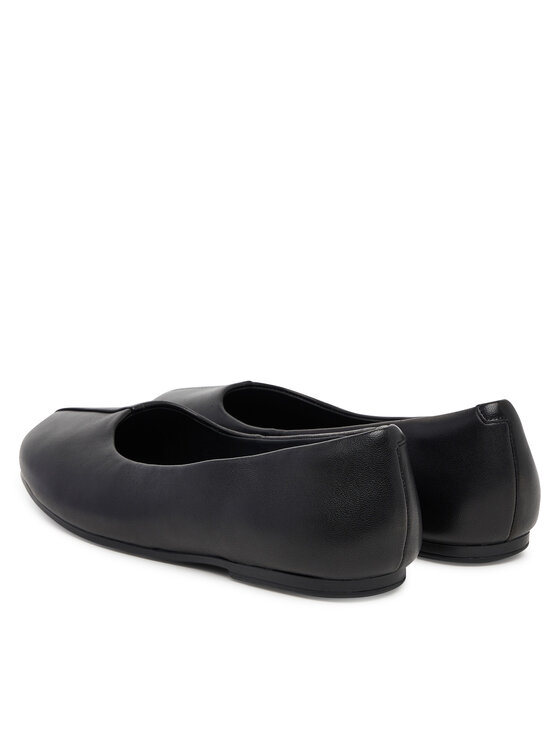 Clarks Балетки Clarks Livia Lily 26183054 Чорний