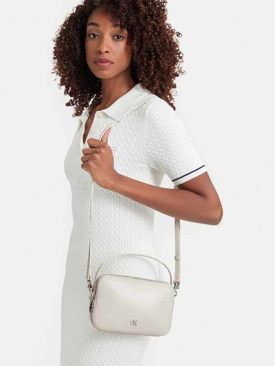 Calvin Klein Kabelka Calvin Klein Ck Hardware Camera Bag LV04F3678G Bílá