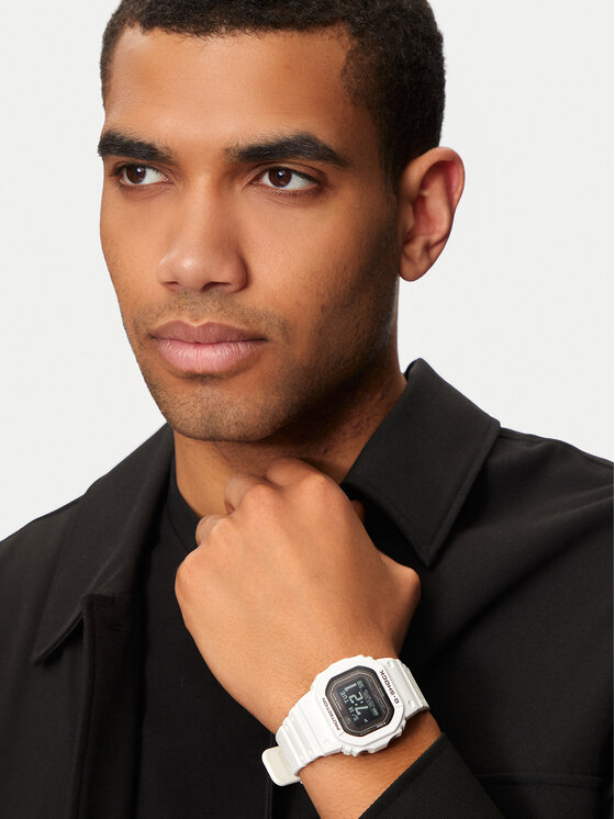 G-Shock Pulkstenis G-Shock G-Squad DW-H5600-7ER Balts