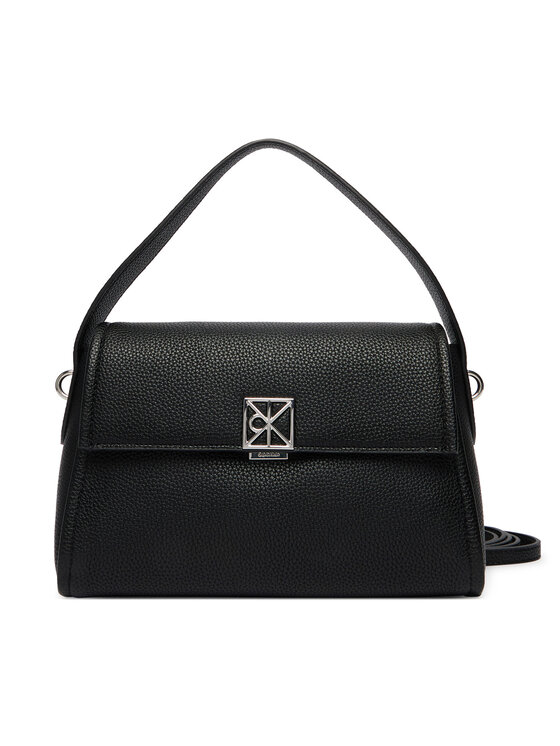Calvin Klein Soma Calvin Klein Emblem Hw Pebble Shoulder Bag 25 LV04F3425G Melns