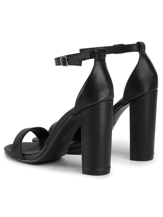 Steve Madden Sandále Steve Madden Carrson SM11000008-03001-017 Čierna