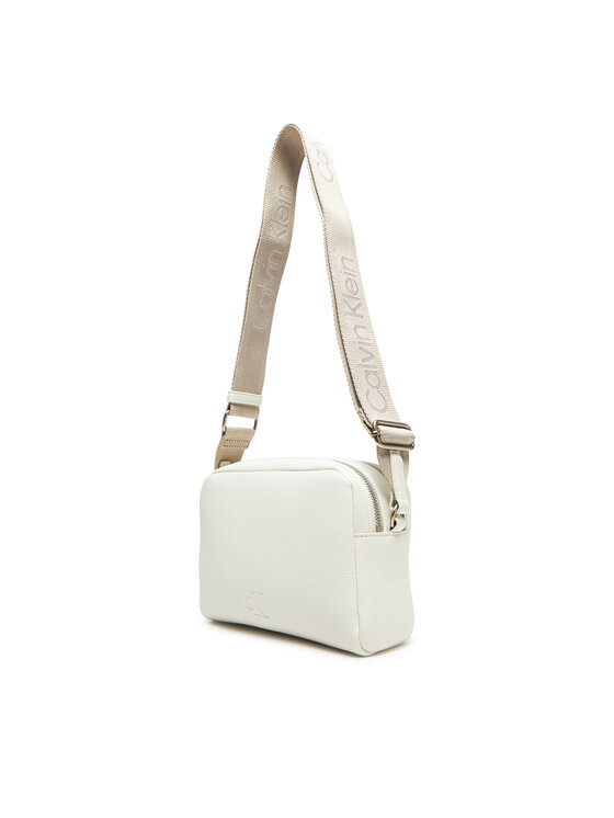 Calvin Klein Jeans Kabelka Calvin Klein Jeans Ultralight Ew Dble Zip Camera Ba LV04K3124G Biela