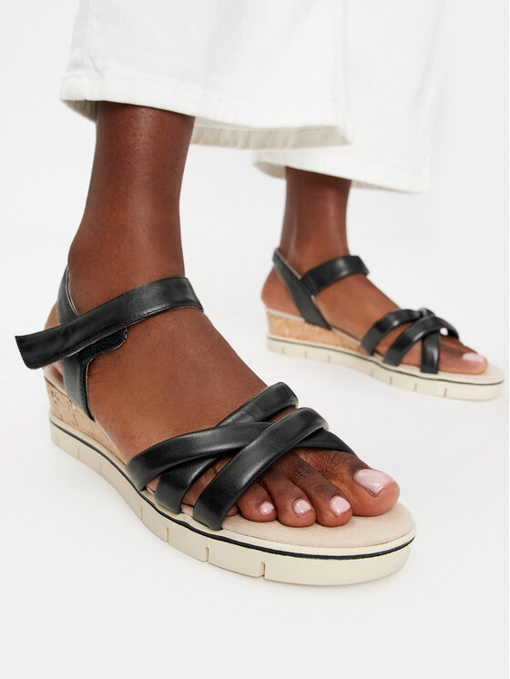 Caprice Sandály Caprice 9-28709-42 Černá