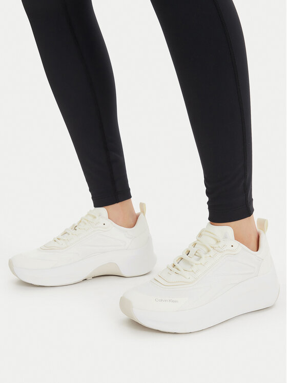 Calvin Klein Sneakersy Calvin Klein Chunky Runner Laceup Hf Blst Ny HW0HW03111 Bílá