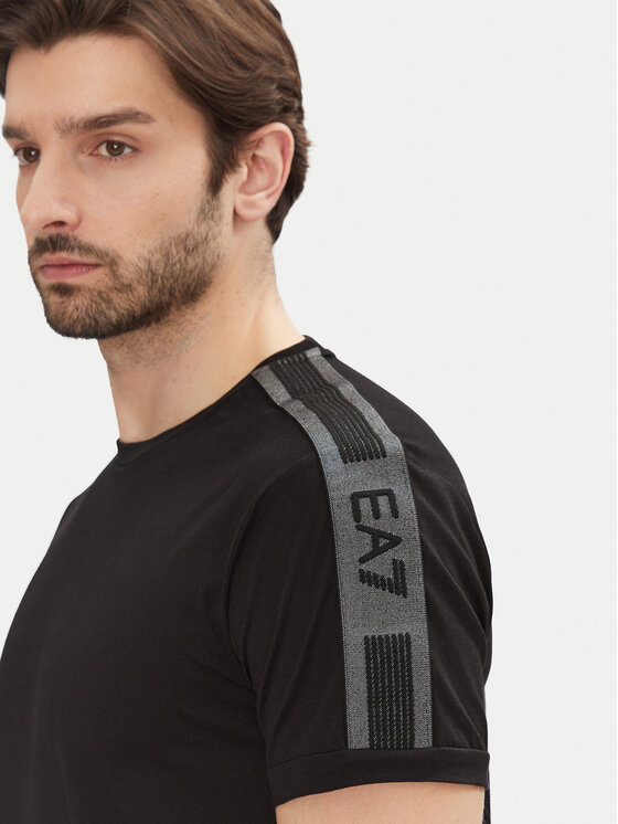 EA7 Emporio Armani EA7 Emporio Armani Marškinėliai 7M000138 AF10375 UC001 Juoda Regular Fit