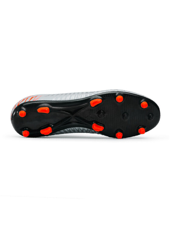 Puma Zapatos de fútbol Puma Future 4.4 Fg/Ag 105613 01 Gris