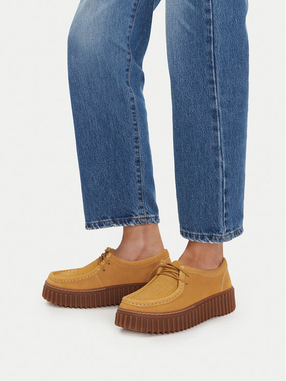Clarks Pantofi Clarks Torhill Bee 26181188 Auriu