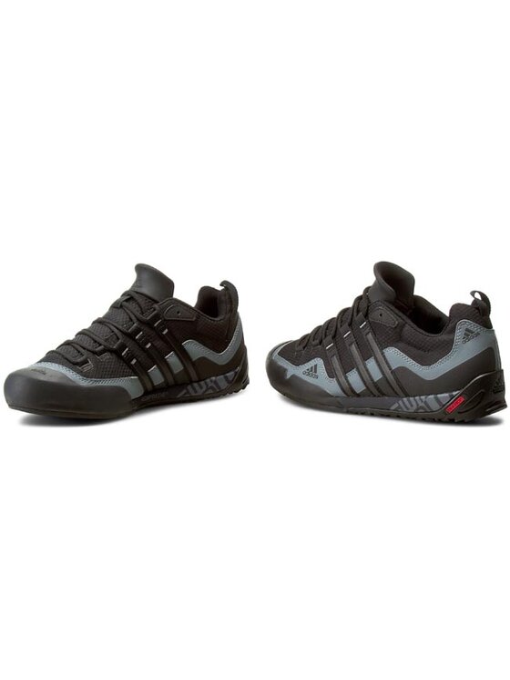 adidas Pārgājienu apavi adidas Terrex Swift Solo D67031 Melns