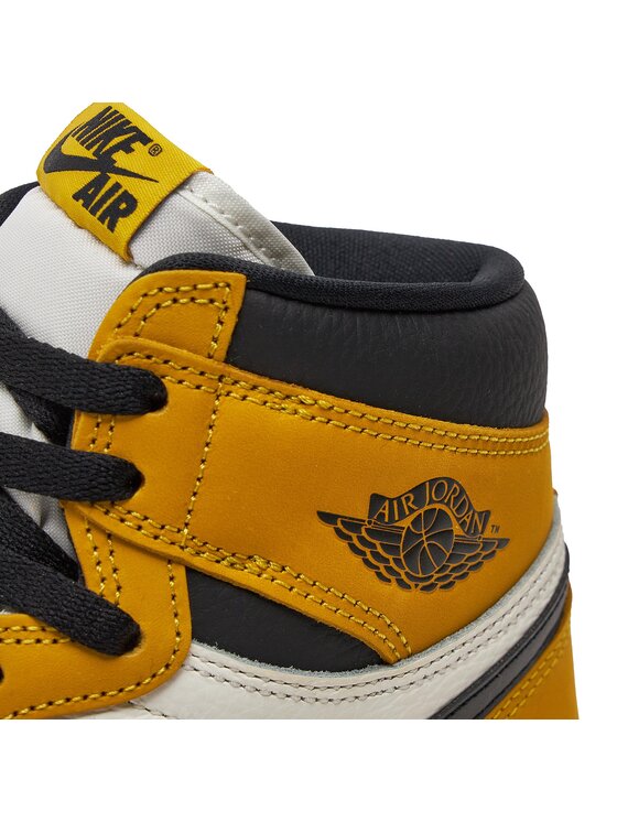 Nike Снікерcи Nike Air Jordan 1 Retro High Og DZ5485 701 Білий