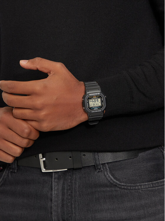 G-Shock Zegarek G-Shock DW-5600UE-1ER Czarny