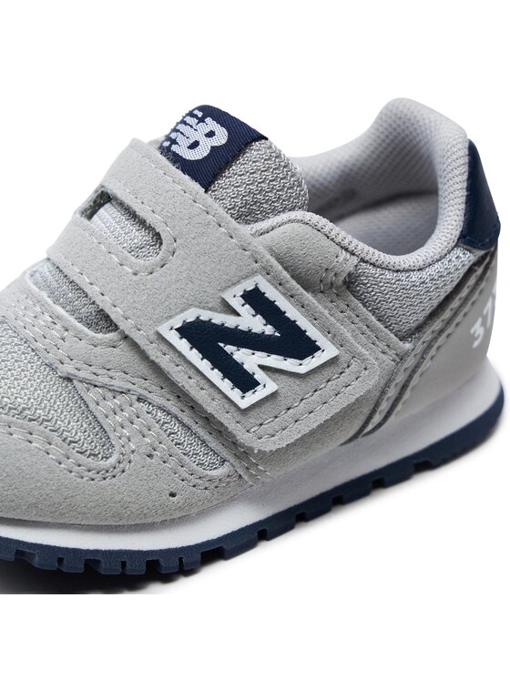New Balance Sneakersy New Balance IZ373AK2 Sivá