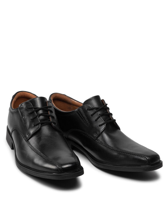 Clarks Туфлі Clarks Tilden Walk 261103107 Чорний