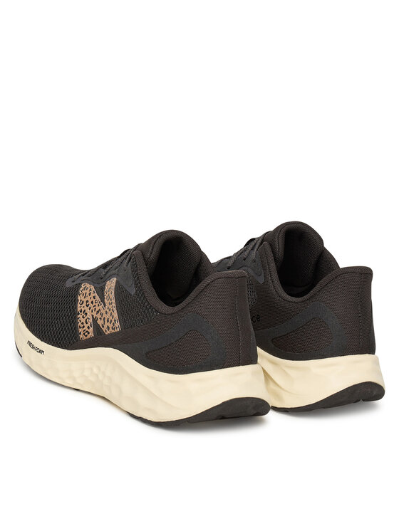 New Balance Pantofi pentru alergare New Balance Fresh Foam Arishi V4 Negru