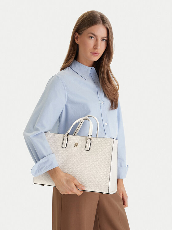 Tommy Hilfiger Ročna torba Tommy Hilfiger Th Daily Satchel Mono AW0AW18418 Écru
