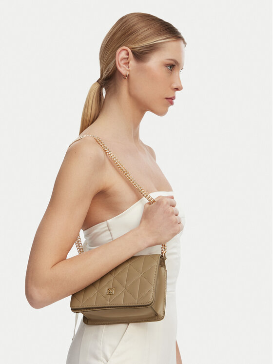 Calvin Klein Bolso Calvin Klein Quilted Mini Chain Bag LV04F3321G Beis