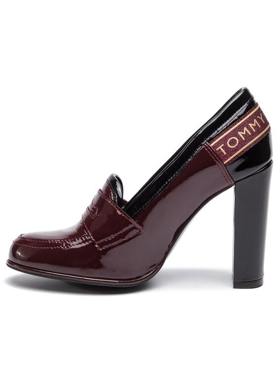 Tommy Hilfiger Félcipő Tommy Hilfiger Iconic Patent Loafer FW0FW04003 Bordó