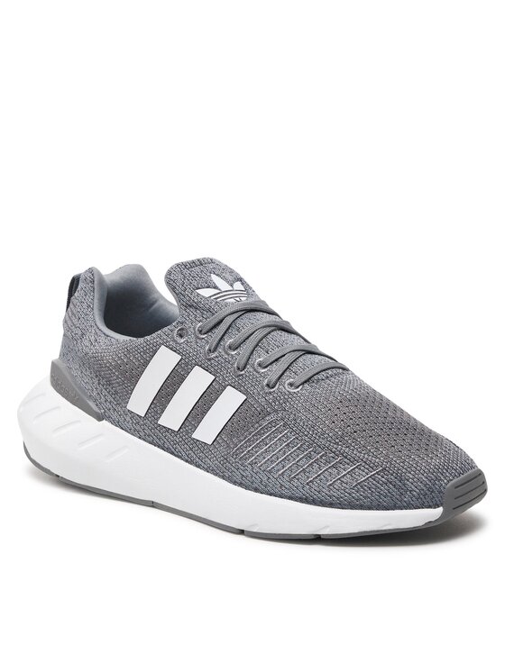 adidas Снікерcи adidas Swift Run 22 GZ3495 Сірий