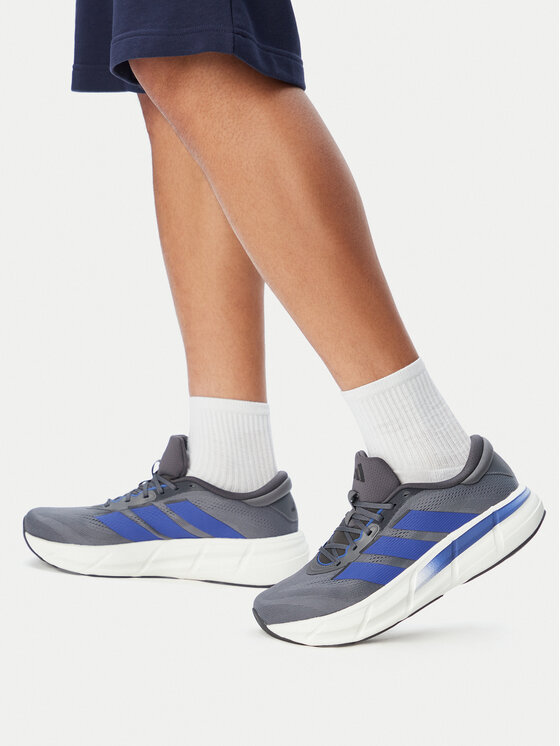 adidas Pantofi pentru alergare adidas Questar 4 Running Shoes IH9820 Gri